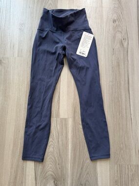 Lululemon train times 7/8